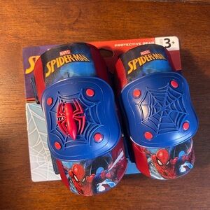 Marvel Spider-Man Blue and Red Knee Pads​